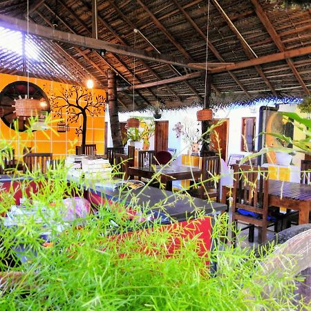 Cresent Bay Beach Hotel Arugam Bay Exterior foto