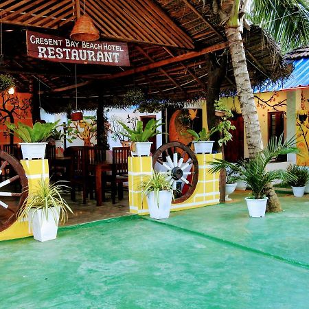 Cresent Bay Beach Hotel Arugam Bay Exterior foto