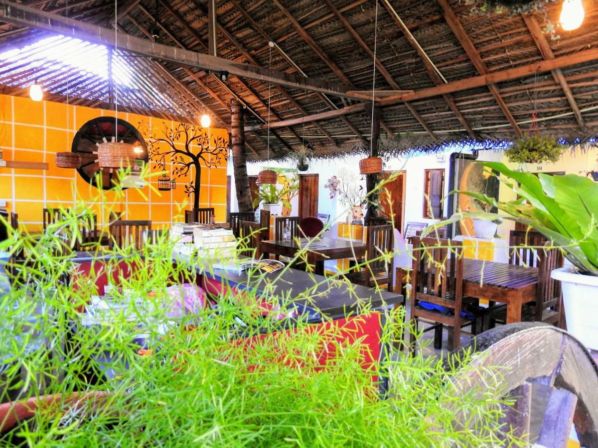 Cresent Bay Beach Hotel Arugam Bay Exterior foto